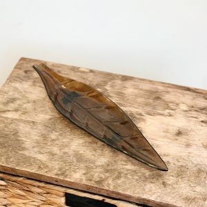 Set of 2 Small Leaf Olive Glass Serving Tray